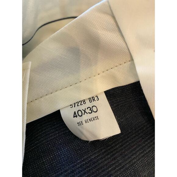 Haggar Made in the USA Polyester Rayon Blend Navy Blue Suit - Picture 7 of 8